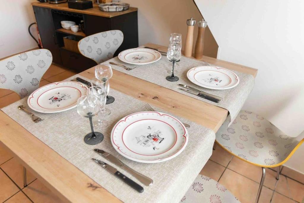 Apartamento Les Lionceaux, 120m2 A Colmar, Place De Parking Gratuite *